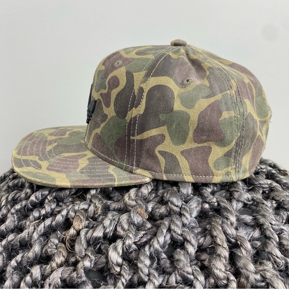 Men's Adidas Originals Trefoil
Plus Forest Camo Snapback Hat
Cap [OSFM] - Picture 3 of 8